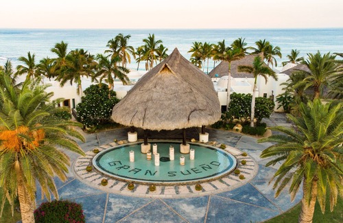 Ensenada Los Muertos Villa | Casa Sueños: Oceanfront luxurious 5 beds 4 bathrooms villa