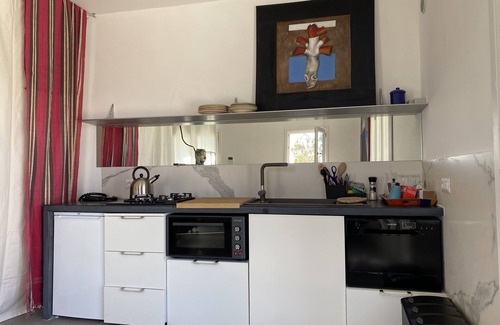 Procida House | Casa sul Mare con Giardino Sulla Suggestiva Punta Solchiaro