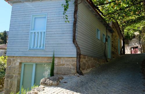 Campo de Gerez House | Casa Sulfato