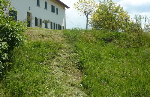 Cartosio Villa | Casa Sulie: Villa With Private Infinity Pool Cartosio (near Acqui Terme)