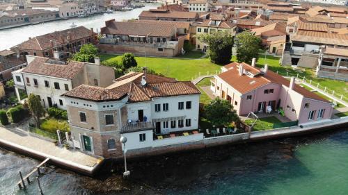 Longa House | Casa Sulla Laguna