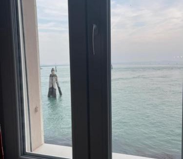 Longa House | Casa Sulla Laguna