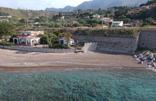 Altavilla Milicia House | Casa Sulla Spiaggia Villa Eléftheria