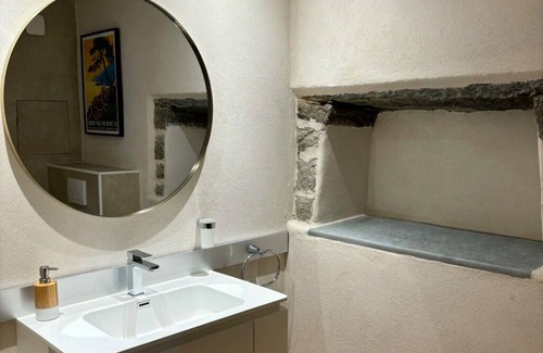 Carcheto-Brustico House | Casa Surgente