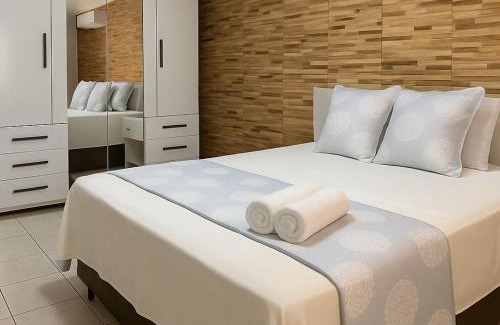 Vila Yolanda House | Casa Térrea 3 quartos no Centro