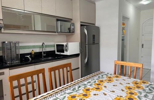 Barra da Lagoa House | Casa térrea com churrasqueira a metros da praia