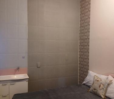 Aparecida House | Casa térrea com garagem! Região Central, próximo a Igreja