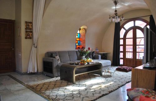 Saada House | Casa Taos