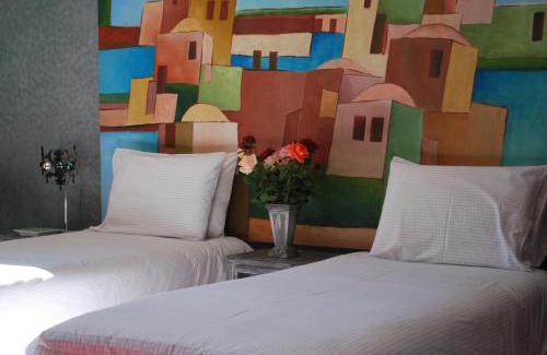 Saada House | Casa Taos