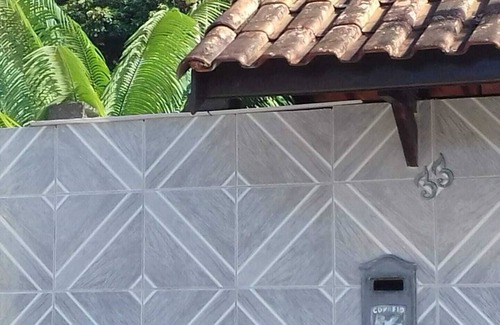 Horto House | Casa Temporada Ubatuba c Cozinha Geladeira Fogão Microondas Ventilador Garagem