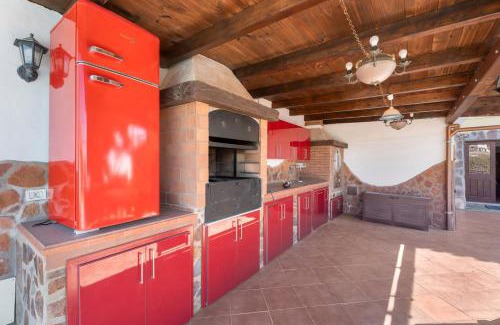 Taucho House | Casa Tenades