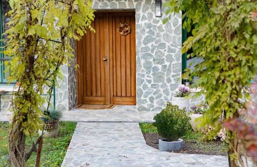 Ilia House | CASA TEODORA