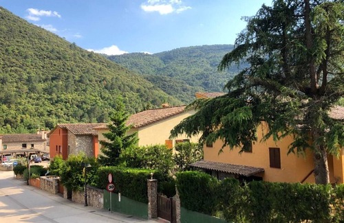 Albanya House | CASA TERESA EN ALBANYÀ