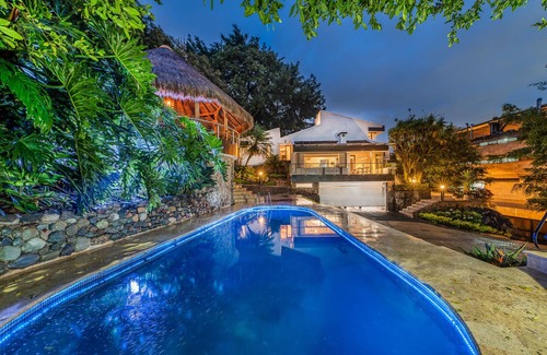 Envigado House | Casa Terracina By HOUSY HOST