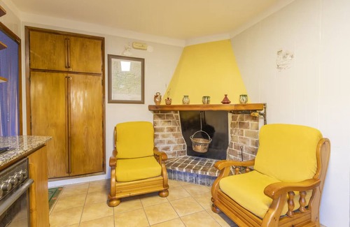 Les Iglesies Cottage | Casa Teulé for 5 people
