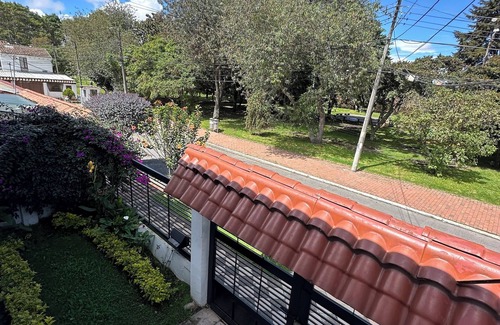 Fontibon House | Casa Tipo Cabaña