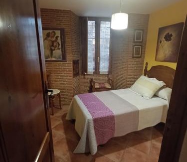 Morella House | Casa Tiretes