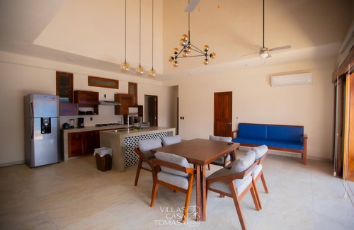 Troncones House | Casa Tomasan