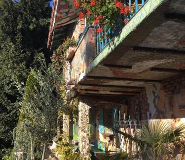 Thun House | Casa toscana