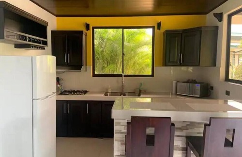 El Tanque House | Casa Toucan en La Fortuna - Private & Relaxing