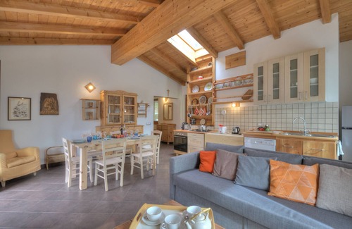 Ville del Monte House | Casa Tra Borgo e Lago, Tenno, Italy