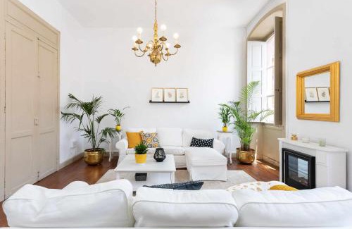 Historical Center House | Casa tradicional Canaria en La Laguna centro