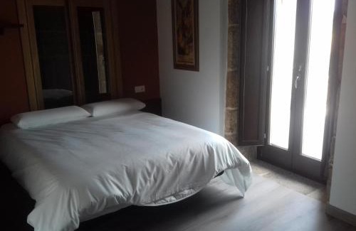 Coles House | Casa Tras Do Rio