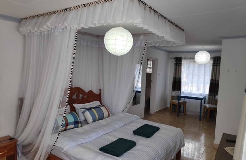 Hospital Bed & Breakfast | Casa Tulia Nakuru