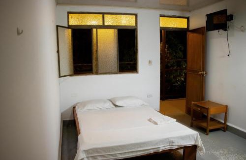 La Macarena Hotel | Casa Turística Macarena Tierra salvaje