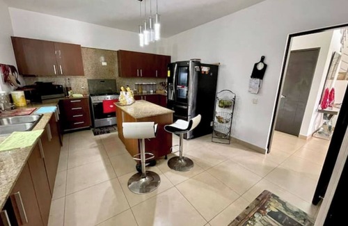 Tumba Vieja House | Casa Ubicada en el Mejor P.H De Altos De Panama