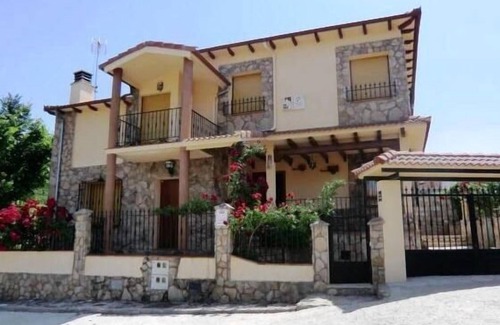 Solosancho Cottage | Casa Ulaca for 8 people