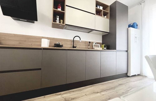 Marghera Apartment | Casa Umberto - Fully renovated apartment in 2023.