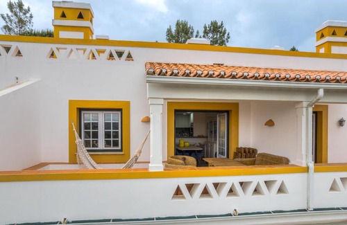 Abrantes Apartment | Casa V3 com varanda para o lago
