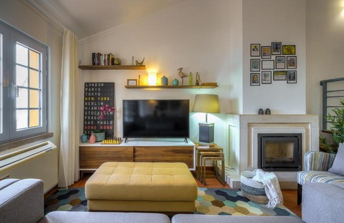 Abrantes Apartment | Casa V3 com varanda para o lago