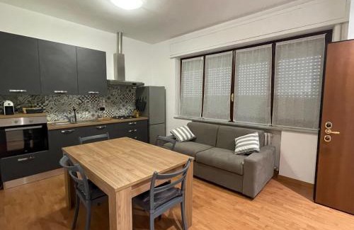 Castelletto Sopra Ticino Apartment | CASA VACANZA IL FILATOIO appartamento Tiffany