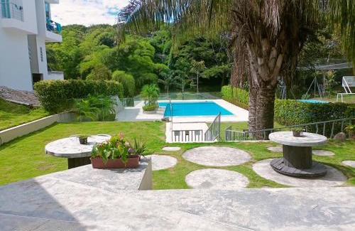 Melgar House | Casa vacacional condominio bambú