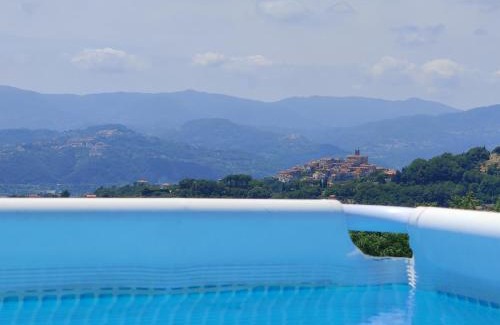 Falcinello House | Casa Vacanza Alba