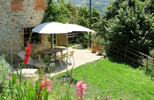 Bonvicino Apartment | Casa Vacanza Cascina Lovera by Interhome