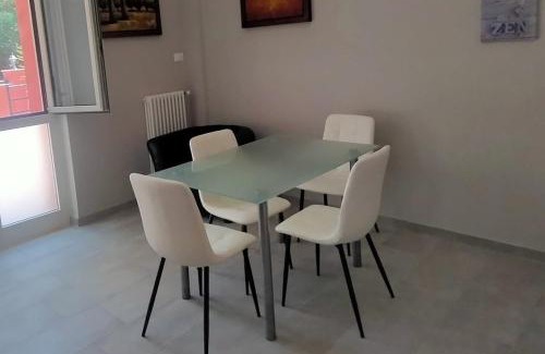 Moscufo Apartment | Casa Vacanza Dante Alighieri, B