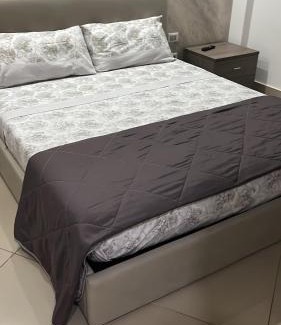 Leonforte Apartment | Casa vacanza Helios