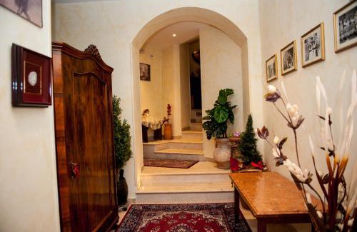 Orvinio Apartment | Casa Vacanza La Piazza