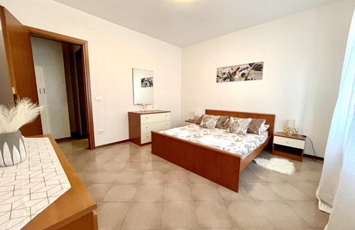 Pieris Apartment | Casa Vacanza Minzoni