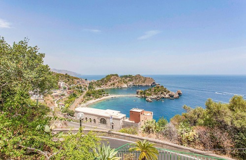 Contrada Pantano d'Arci House | Casa vacanza Scarantino 1
