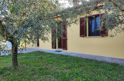 Pietrauta House | Casa Vacanze "Dimora Quercia" - Villino "Quercia"