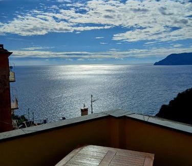 Corniglia House | Casa Vacanze Giovanna