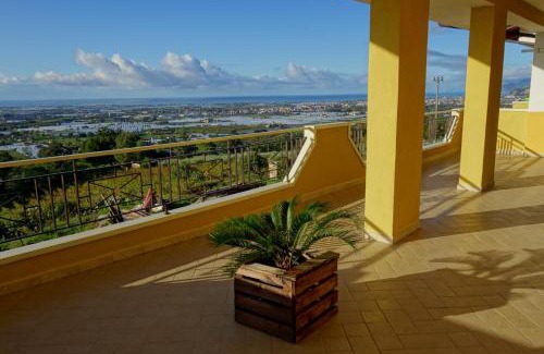 Montecorvino Pugliano Apartment | casa vacanze, via delle margherite 3