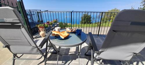 Vernazza House | Casa vacanze Osvaldo