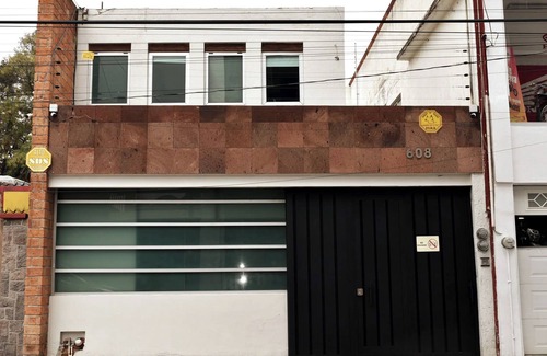 San Luis Potosi House | Casa Valentin Gama Casas Freda