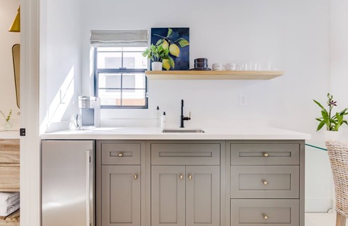Upper East Apartment | Casa Valerio Unit 6D-Boutique Suite in Downtown Santa Barbara