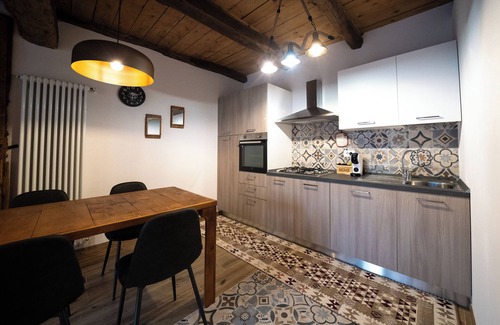 Cison di Valmarino House | Casa Vecchia Mura - Apartment 2 - 5 minutes from Cison di Valmareno